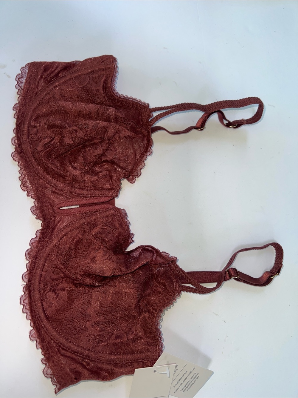 34D Lace Underwire Bra in Wine lace NWT